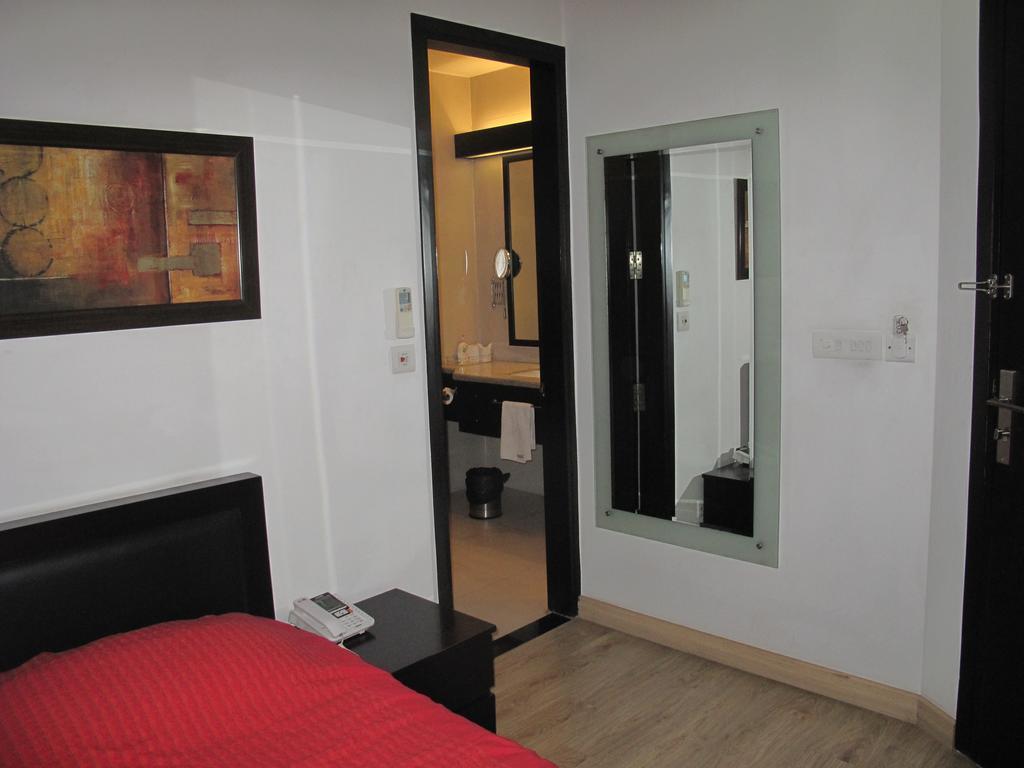 Rainbow Residencia Bed&Breakfast Nueva Delhi Habitación foto